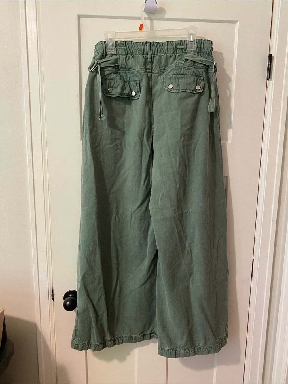 Free People Julien Wide Leg Chino Trouser Pants in Green - Picture 5 of 12
